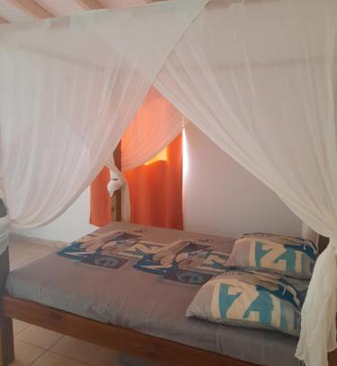 Sainte-Rose Apartment | Caret