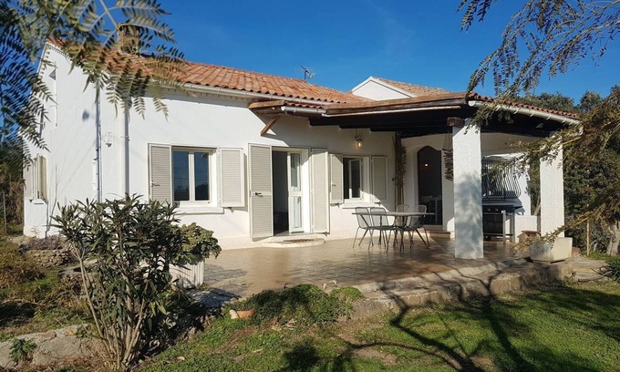 Solaro House | CARINA - 6 PERS - AIR CONDITIONING -WIFI - BEACH ACCESS