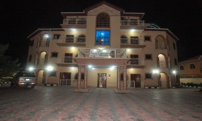 Ibeju Hotel | Carleton Hotel & Suites