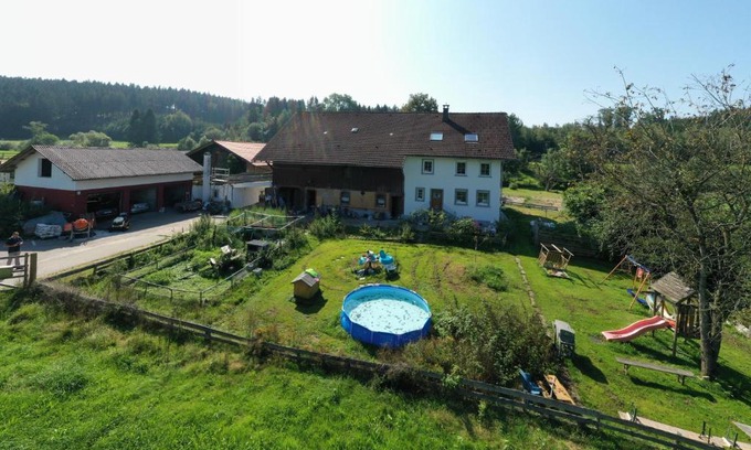 Neuravensburg Apartment | Carlo