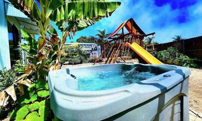 Olde Carlsbad House | Carlsbad Ocean Views Vista+Hotub