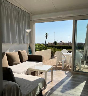 Port Leucate Apartment | Carpe diem
