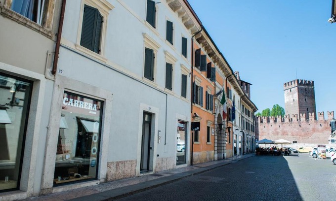 Verona City Centre Apartment | Carrera Home Appartamenti Verona - Bike Hotel