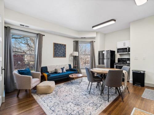 Hough Apartment | Carriage Manor - Sun Soaked 1BR - Close to CCF