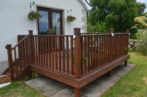 Annalong Bed & Breakfast | Carrick Cove self contained accomodation with private decking