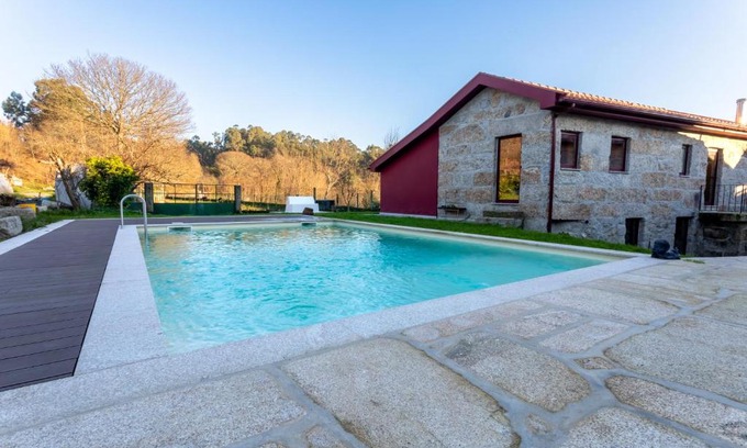 Medelo Villa | Carvalho Village