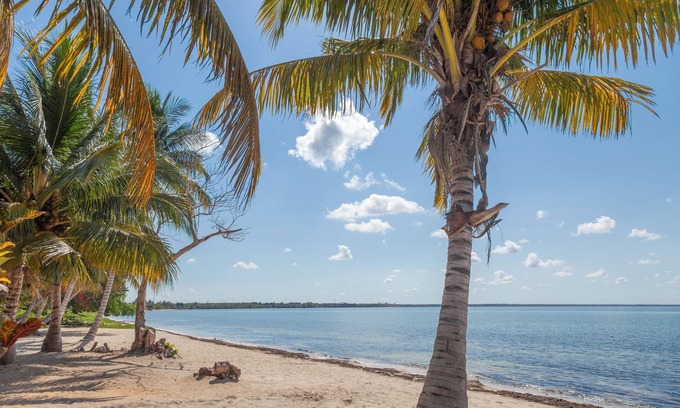 Municipality of Cienaga de Zapata House | Casa 76 Playa Larga