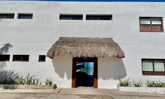 Yucatan Peninsula House | Casa A LA Orilla DEL MAR CON Piscina