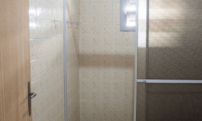 Jardim Vitoria House | Casa Aconchegante Perto da Praia Para Família com Rede, Churrasqueira e Varanda