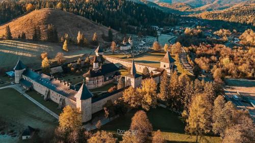Sucevita House | Casa Adi Sucevița