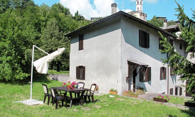 Calceranica al Lago House | Casa al Mulino by Interhome