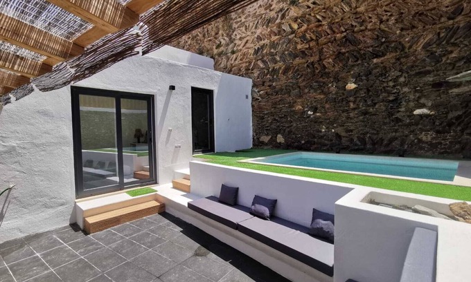 Avis House | Casa Alentejana com Piscina