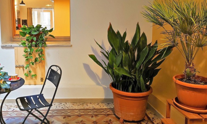 Carloforte Apartment | Casa Annetta - Apartment with private courtyard in the heart of Carloforte
