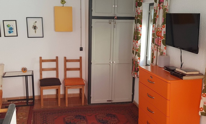 Calig House | Casa Azul de Calig - Ruhiges Ferienhaus im Historischen Ortskern, Nähe Peniscola