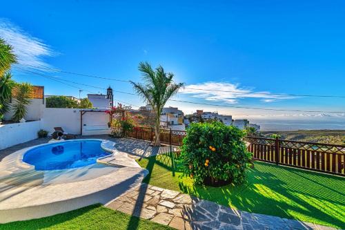 Villa de Arico House | Casa Bernarda with Heated Pool