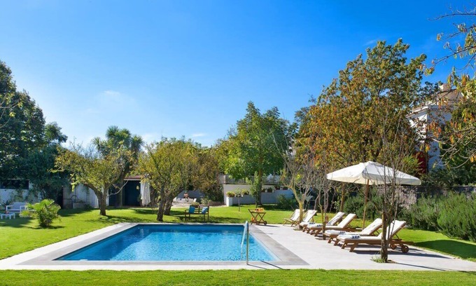 Sant'Agata sui Due Golfi Villa | Casa Bianca in the Heart of the Town, Daily Housekeeping & Concierge