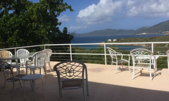 Estate Eastern Water Island Villa | Casa Blanca Villa Guest Suite—Paradise Found!