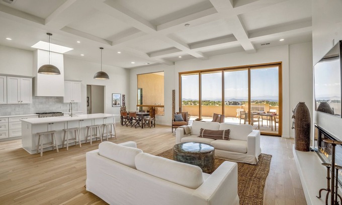 Santa Fe House | Casa Buena Vista | Mountain Views