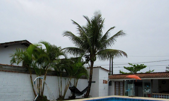 Itanhaem House | Casa c WiFi, piscina e churrasqueira - Itanhaém/SP