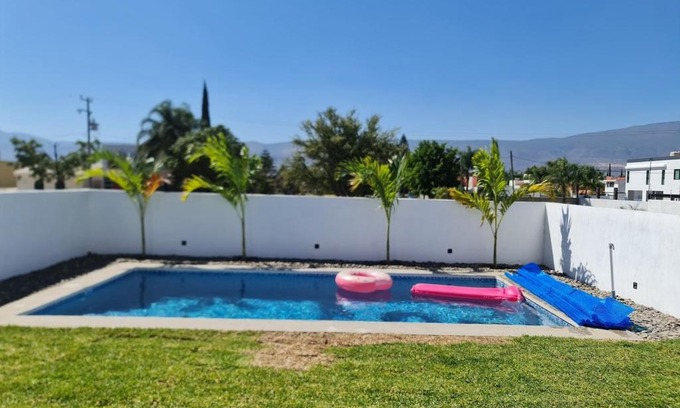 Tlajomulco de Zuniga House | Casa Canela, Cajititlán