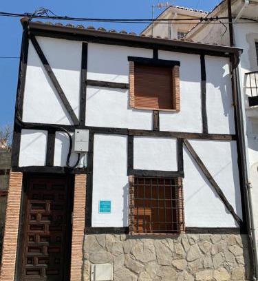 Perales de Tajuna Apartment | Casa Castillo