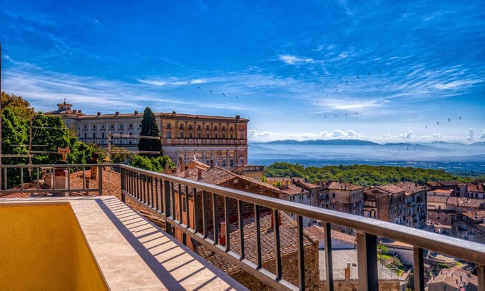 Caprarola House | Casa Checca e Casa Maria appartamenti per vacanze