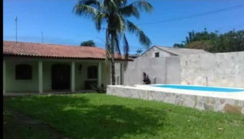 Caraguatatuba House | Casa com piscina day