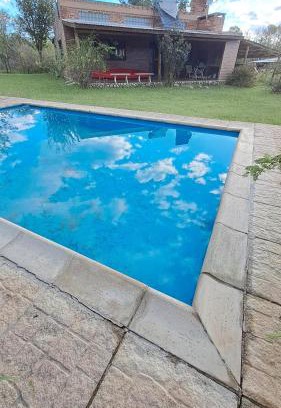 Los Pozos House | Casa con pileta y jardin Traslasierra