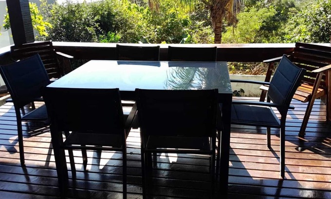 Alto de Buzios Villa | Casa Confortável, Com Vista Para o mar Vai Andando 800 Metros da rua das Pedras