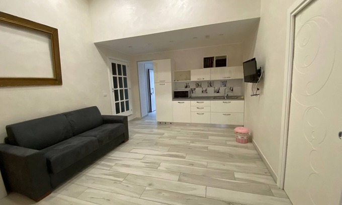 Naples City Centre Apartment | Casa D'amore Luxury is located in the heart of Naples.