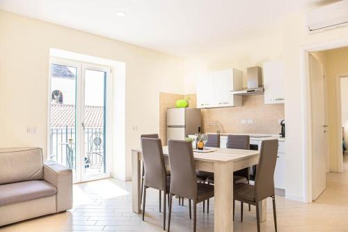 Cala Gonone Apartment | Casa Dalia, air/con wi-fi per 3