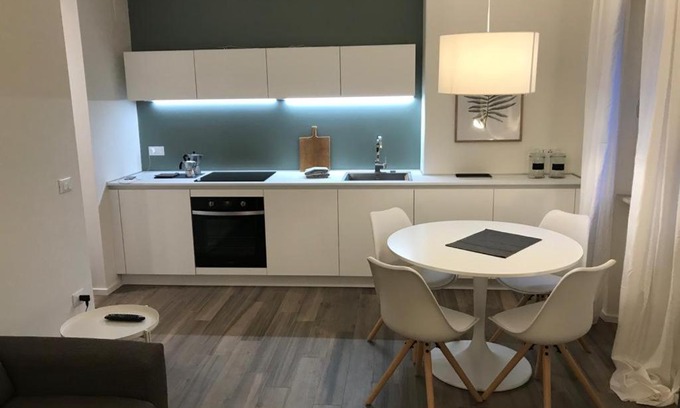 Ponte Arche Apartment | Casa Daria