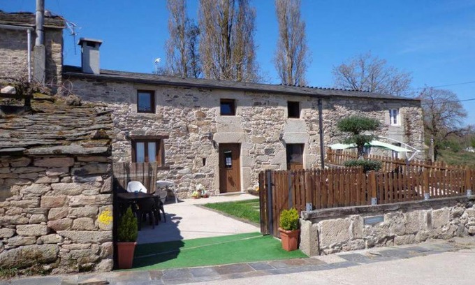 Sarria House | Casa Das Airas