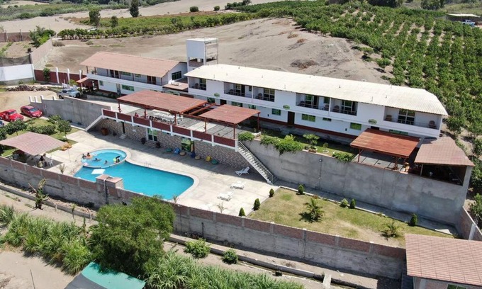 Coastal Region Apartment | Casa de campo en Huacho