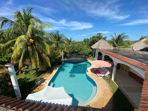 El Hawaii House | Casa de Descanso en Monterrico