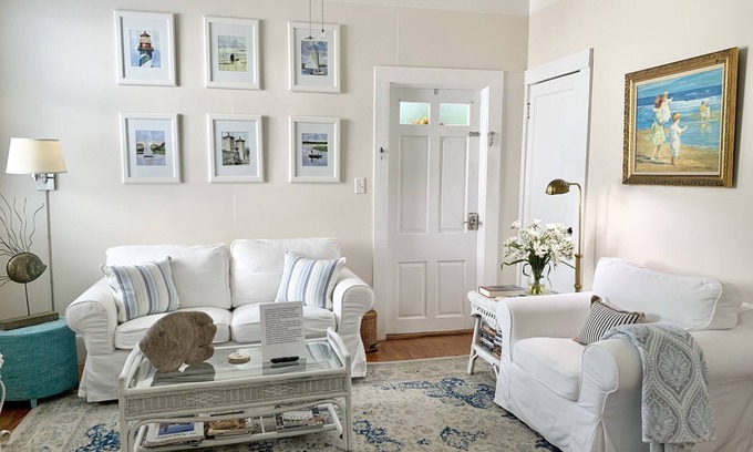 St. Augustine Apartment | Casa de Flora B- Relaxed Elegance in historic St Augustine 🚭