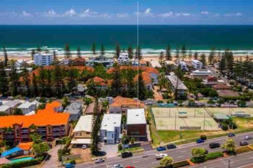Miami Villa | Casa De Mork - Entire 3 Storey Beach Villa