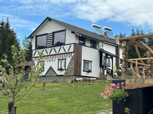 Piatra Fantanele House | Casa de vacanță Hera - Pasul Tihuța - Un colțișor de rai