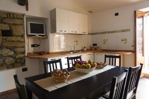 Motta Camastra House | Casa di Nonno Mariano