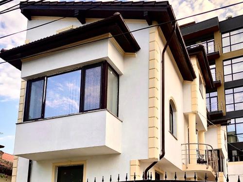 Constanta House | Casa Dima