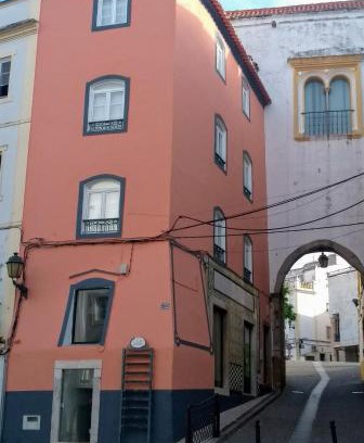 Elvas Apartment | Casa do Arco da Praça