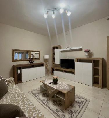 Secondigliano House | Casa DueZeroSei a 5 minuti dall aeroporto di Napoli