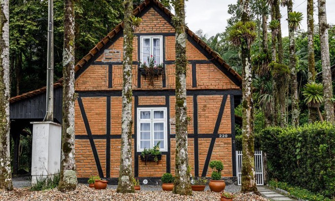 Pomerode House | Casa enxaimel em Pomerode