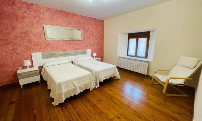 Siete Iglesias de Trabancos House | Casa Calderón de Medina lV