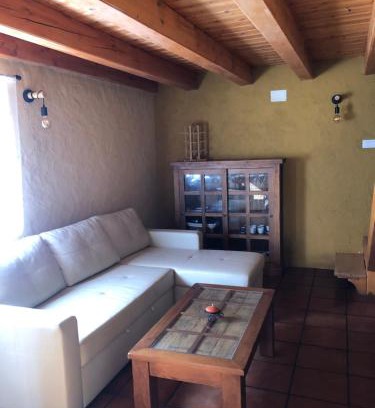 Villanueva de los Caballeros House | Casa Mediodía