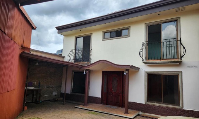 Carmen House | Casa Escondida Alajuela