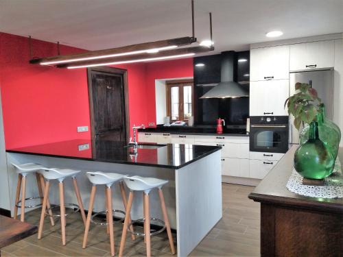 Baraibar House | Casa FamiliarArtola Etxea San Sebastian-Pamplona-Bilbao