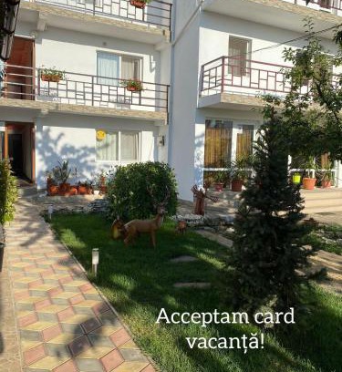 Costinesti House | Casa Flory & Crystiana