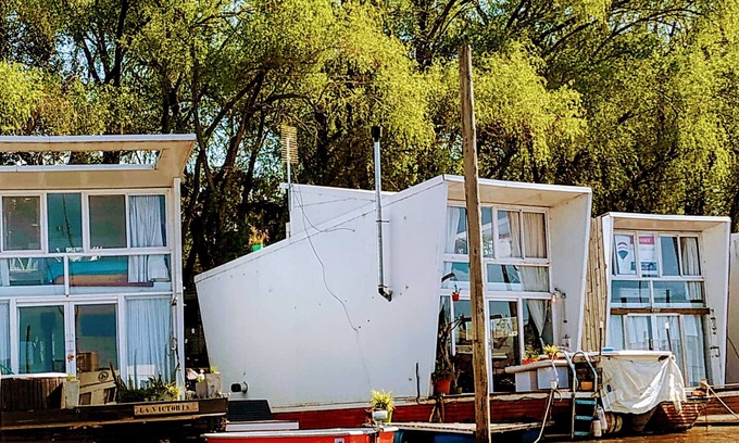 San Fernando Boat Rental | Casa Flotante La Beach: Río, Paz, Naturaleza y Deportes