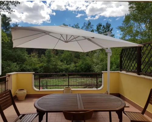Bagni San Filippo House | Casa Fronte Terme